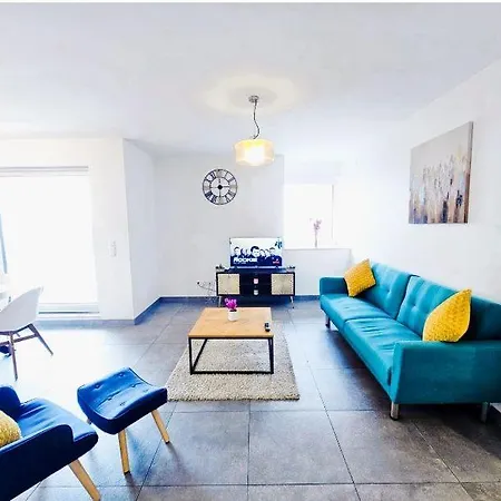 Exclusive Retreat- 3 Bedrooms, Terrace&parking * Lussemburgo