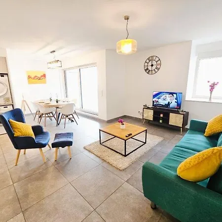 Appartamento Exclusive Retreat- 3 Bedrooms, Terrace&parking *